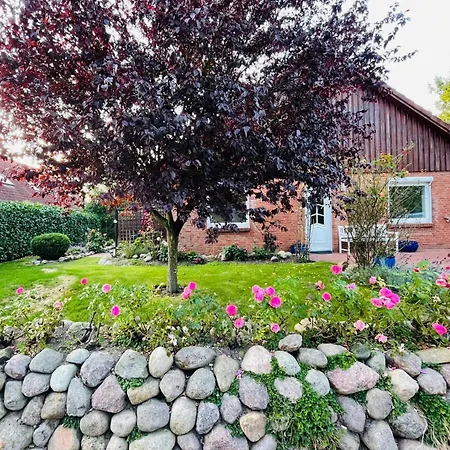 Ostseeliebe Garten, Terrasse Und Strandnaehe Apartament *