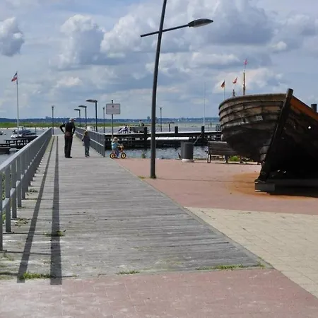 Apartament Ostseeliebe Garten, Terrasse Und Strandnaehe